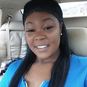 Meet your Posher, Davena